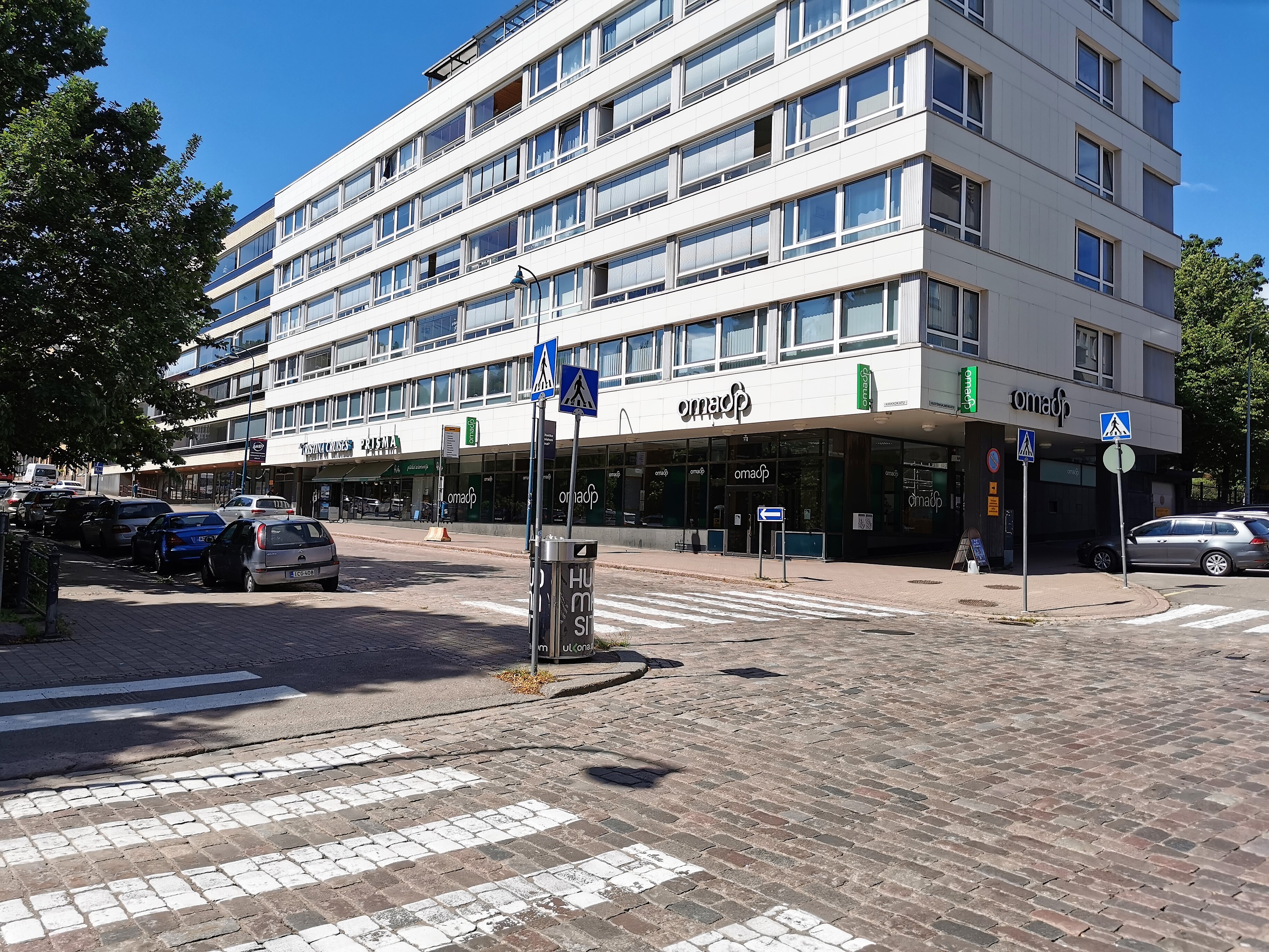 Kirkkokatu 16