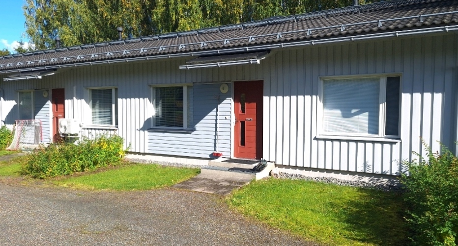 Pajakuja 10-12